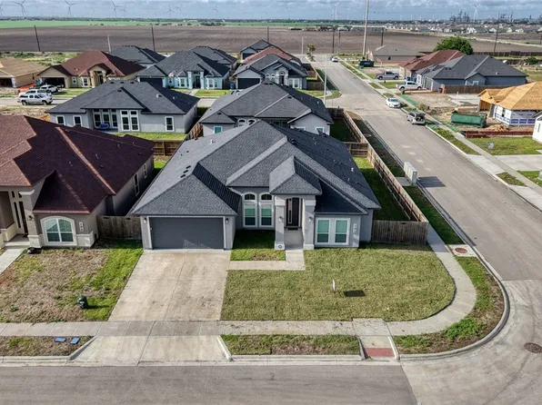 101 Sapphire St, Portland, TX 78374