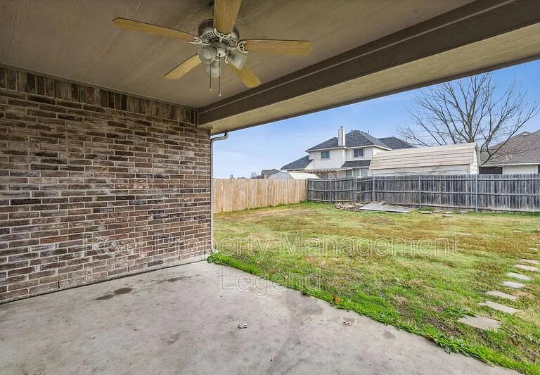 1800 Meadowlark Ln — Photo 24
