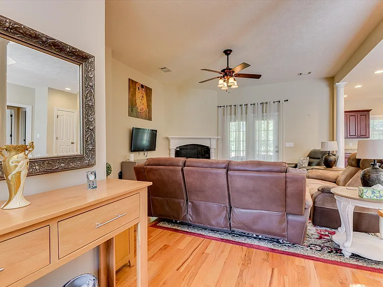 809 Rutledge Rd SW — Photo 7