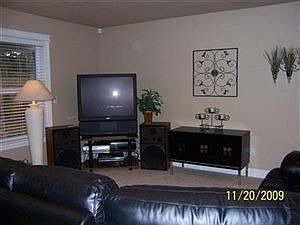 5th image of 7630 Gelding Ct SE