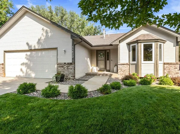 11432 Xylon Ave N, Champlin, MN 55316
