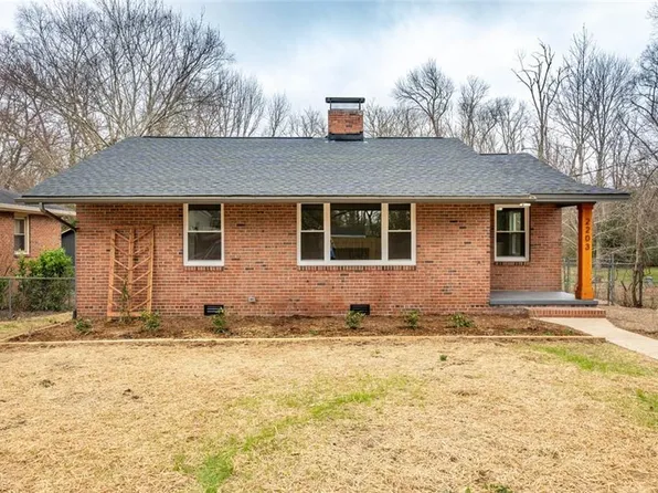 2203 Farthing St, Durham, NC 27704