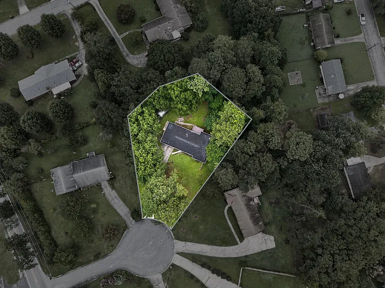 2387 Garden Ct — Photo 4