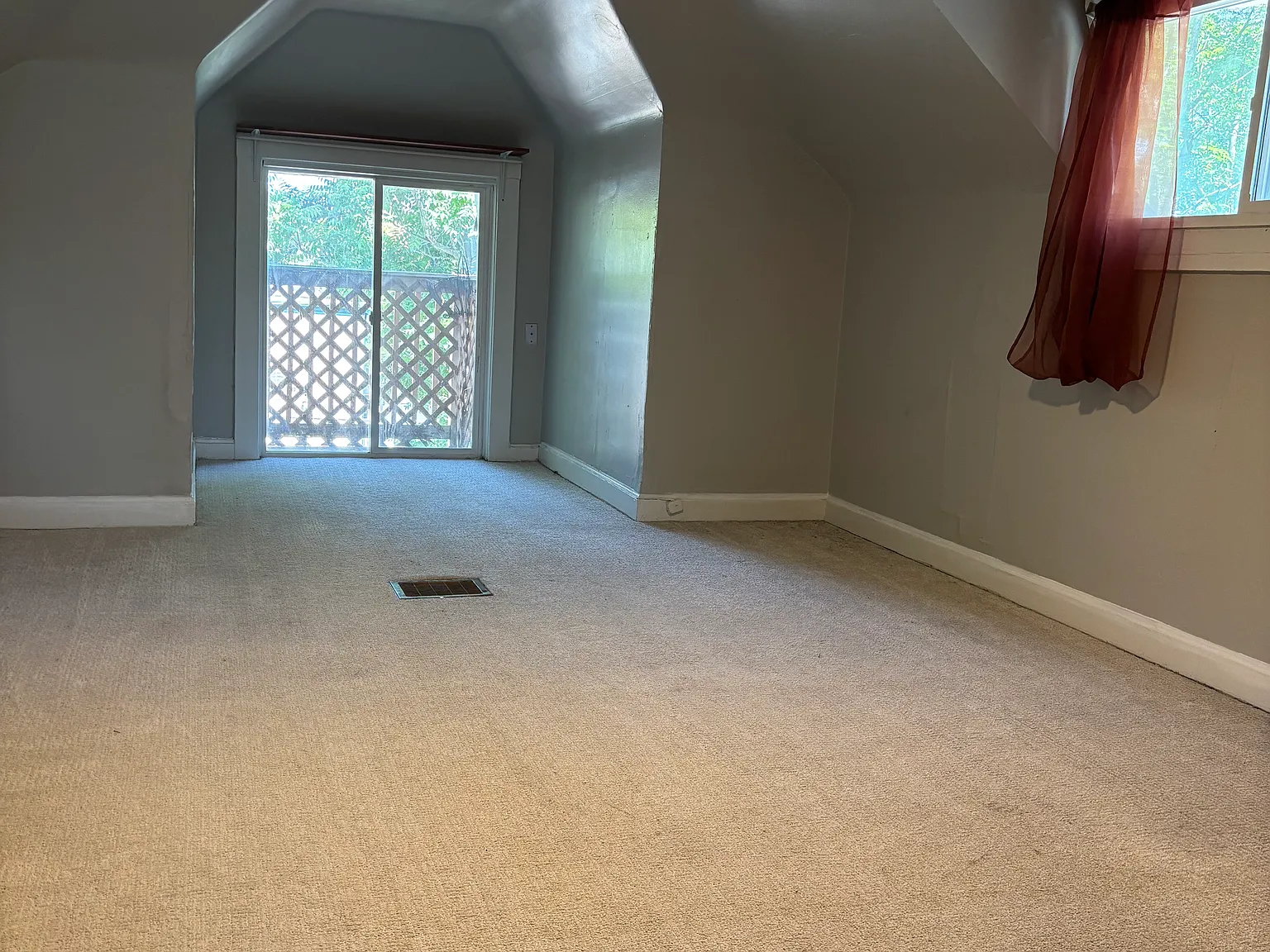 1300 N Josephine St — Photo 4