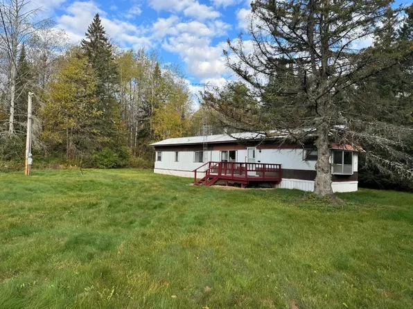 N9463 Phalzgraff Rd, Tripoli, WI 54564