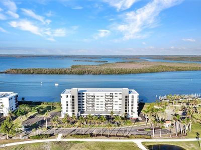 4203 Bay Beach Ln APT 5E, Fort Myers Beach, FL, 33931