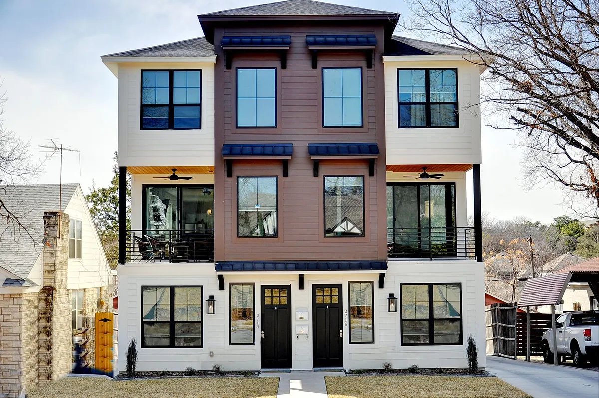 Building Photo - 2716 Forest Park Blvd