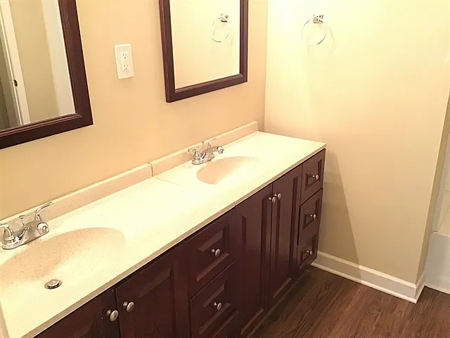 809 Briargrove Dr — Photo 13