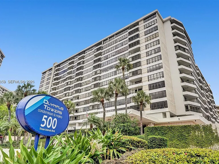 500 Three Islands Blvd #311 — Photo 2