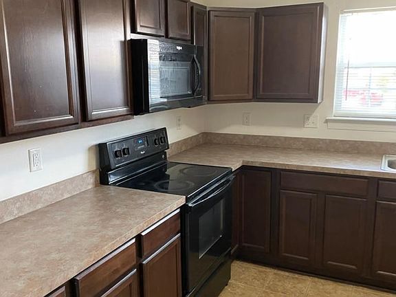 4th image of 703 Wood Duck Dr
