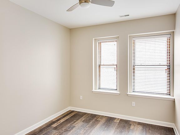5th image of 629 S 4th St Ste 406