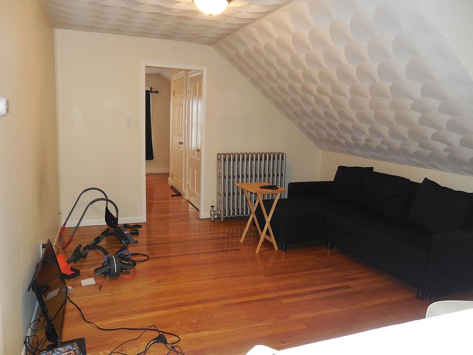 1st image of 157 Mauran Ave #3