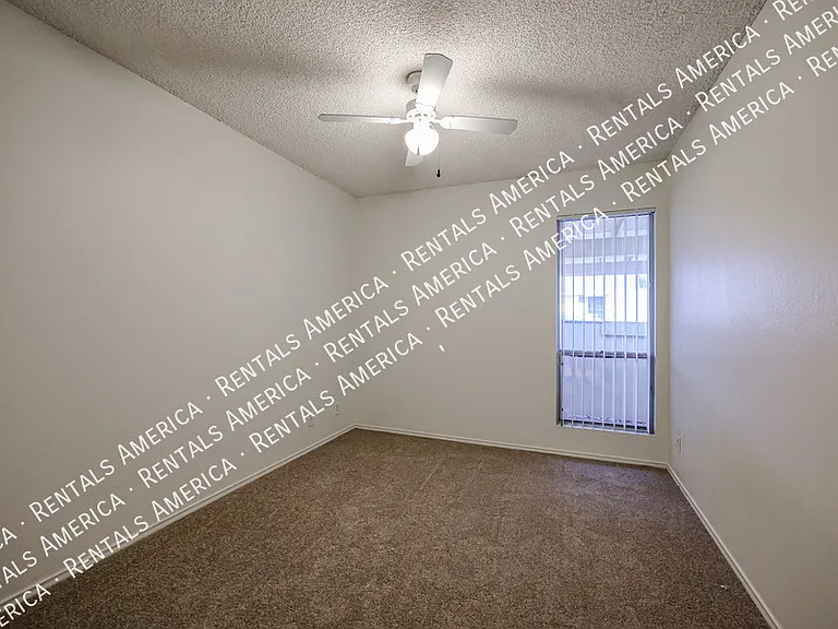 6626 N Majorca Ln W — Photo 13
