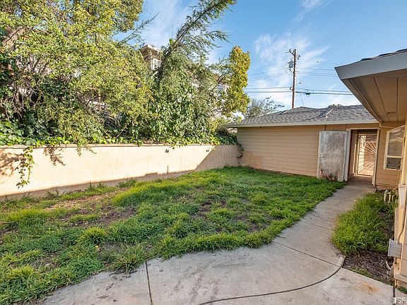 3rd image of 6470 Buena Ventura Ave