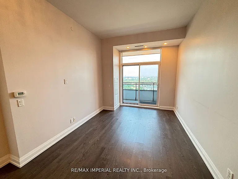 7890 Bathurst St #2301 — Photo 7