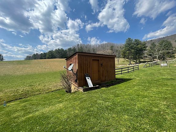 861 Sugar Maple Rd, Camp Creek, WV 25820 | Zillow