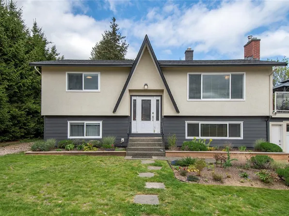 3324 Egremont Rd, Cumberland, BC V0R 1S0