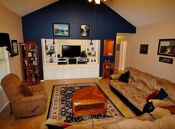 5th image of 7319 Revelwood Dr