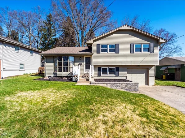 3870 Ayrshire Dr, Youngstown, OH 44511