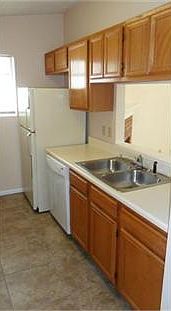 3rd image of 3006 Richview Park Cir N #B