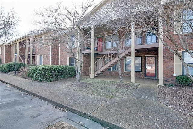 1st image of 233 Westfield Dr