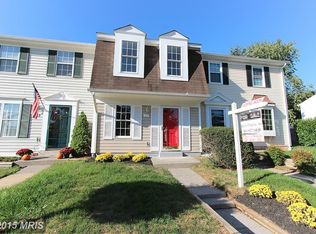 28 Dulany Ct, Sterling, VA 20165