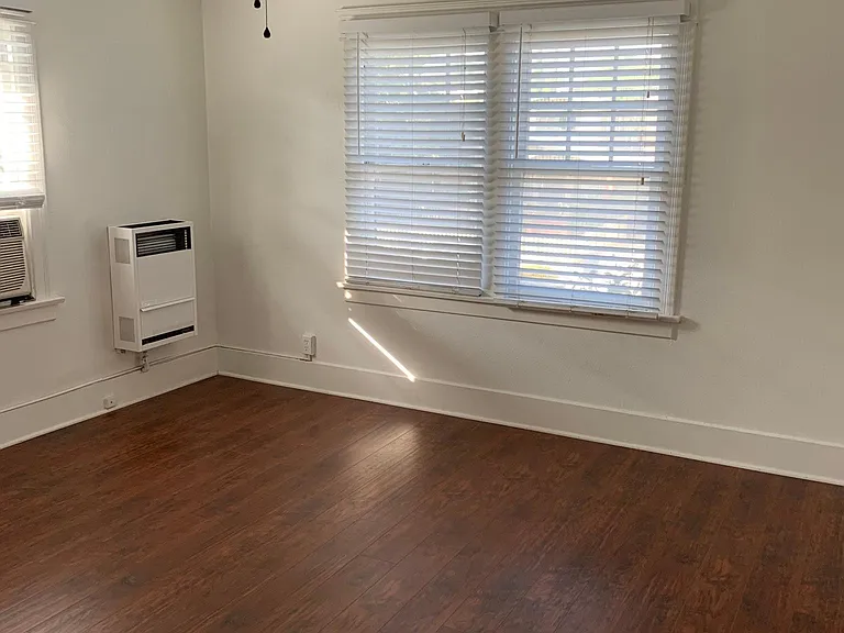 4600 Melbourne Ave — Photo 9