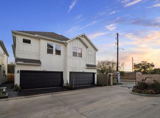 3925 Willowbend Point Dr, Houston, TX 77025