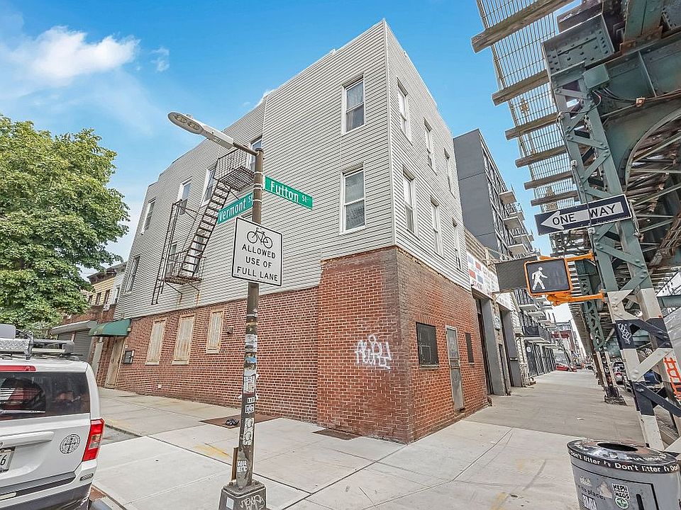1st image of 2693 Fulton St