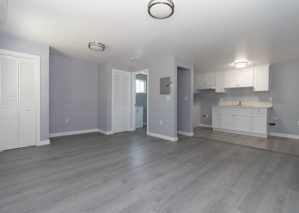 1st image of 10735 Barlow Ave APT F