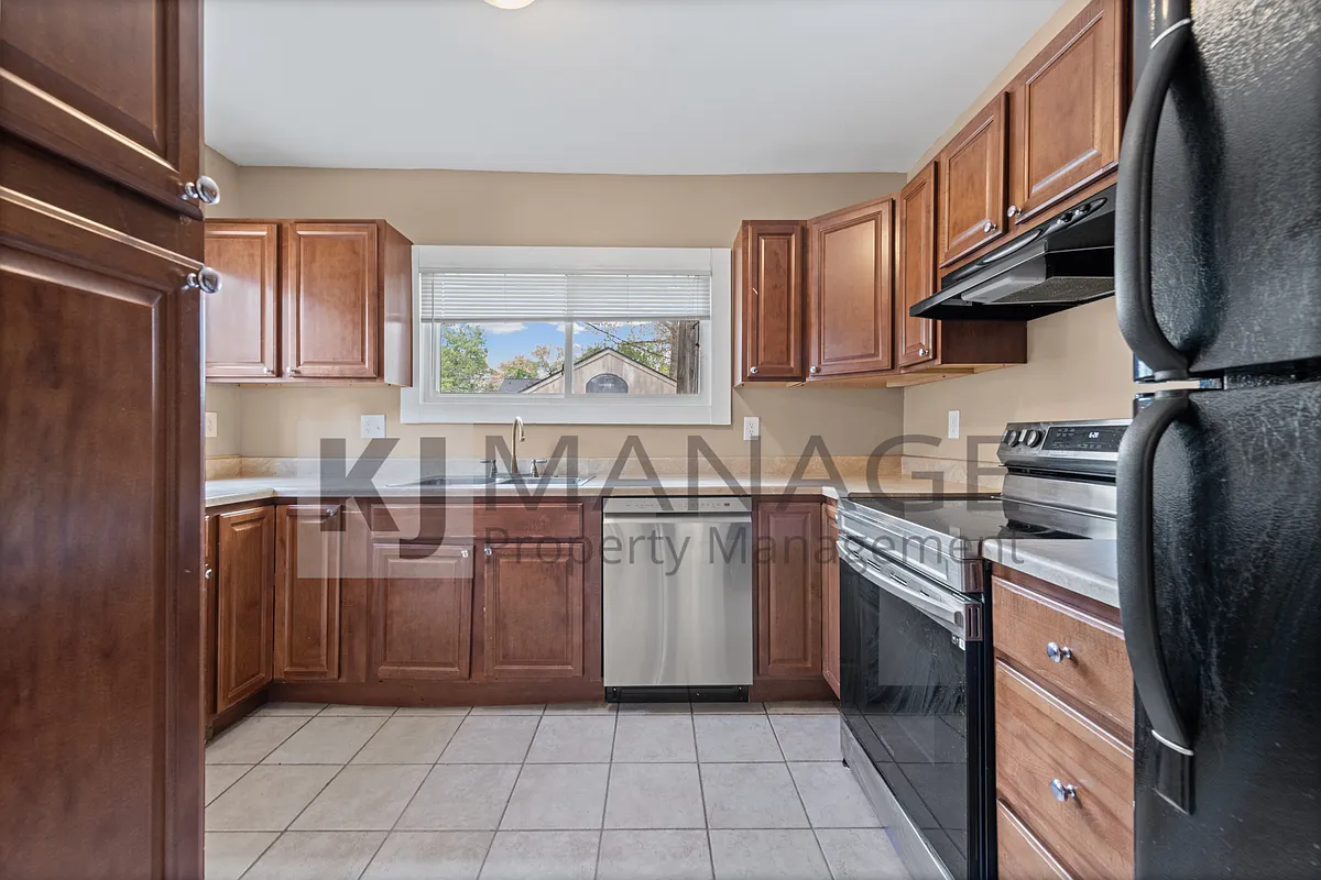 Building Photo - 217 E Drayton St #1
