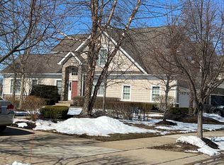 24771 Reeds Pointe Dr, Novi, MI 48374