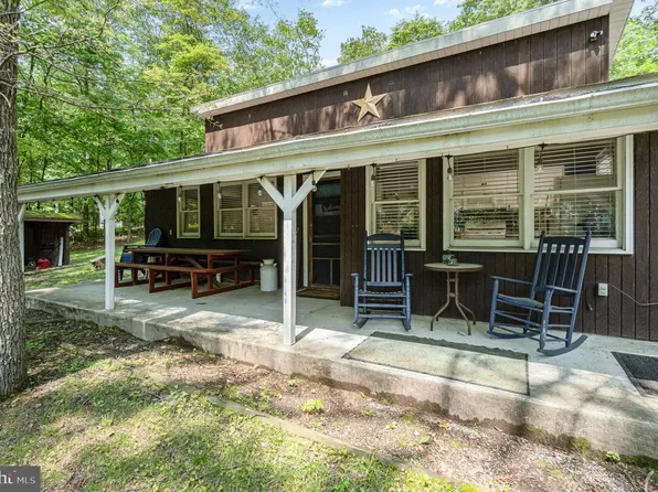 822 Miltonberger Rd, Orrtanna, PA 17353