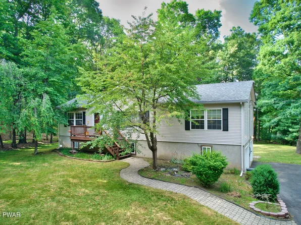 100 Elm Ct, Milford, PA 18337