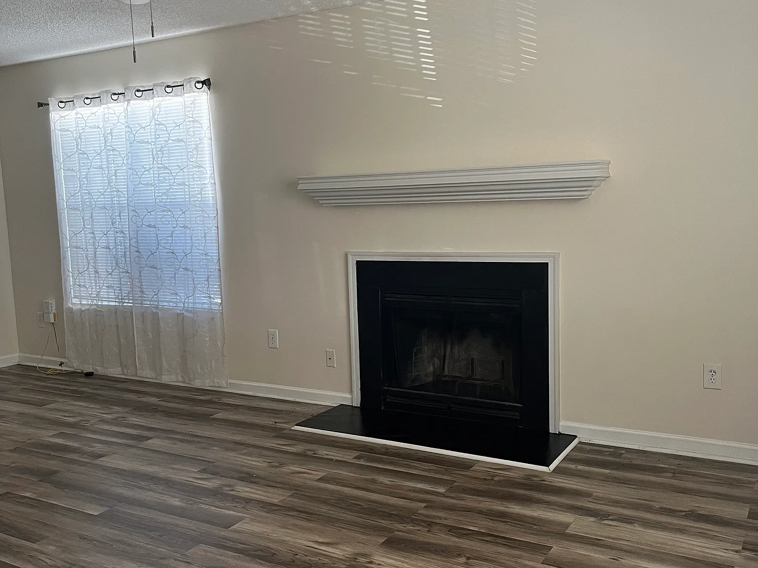 100 Hammett Grove Ln — Photo 3