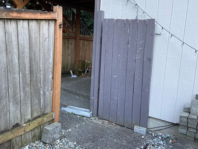 916 207th Pl SE #B — Photo 9