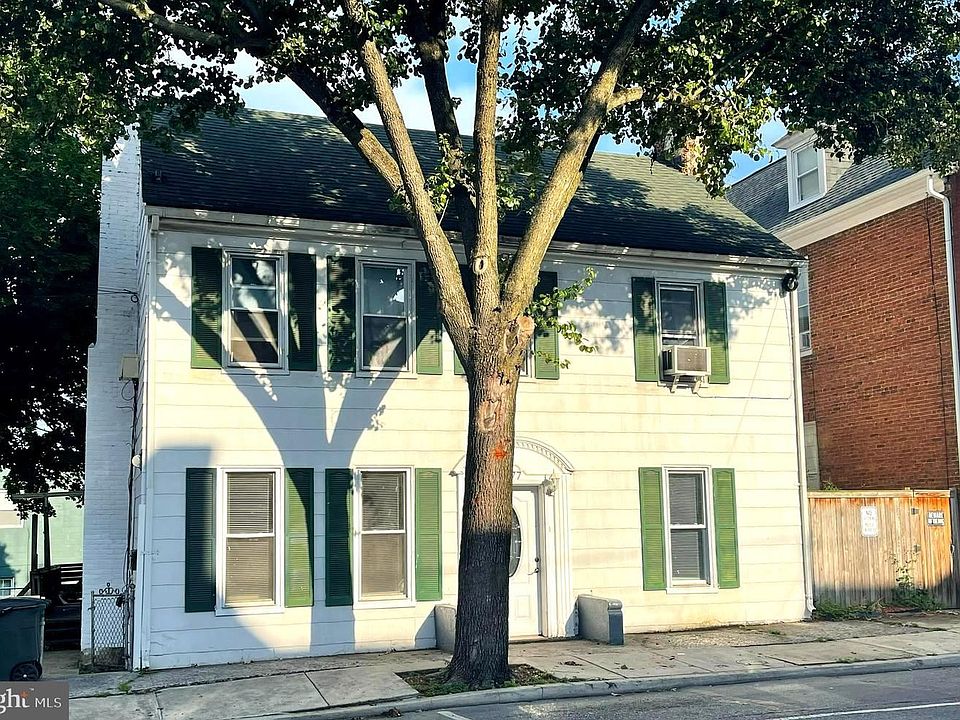 1st image of 277 S Potomac St APT 1