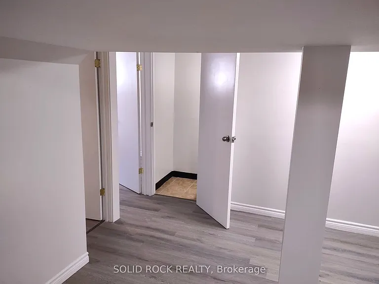 1254 E Dorchester Ave #1A — Photo 9