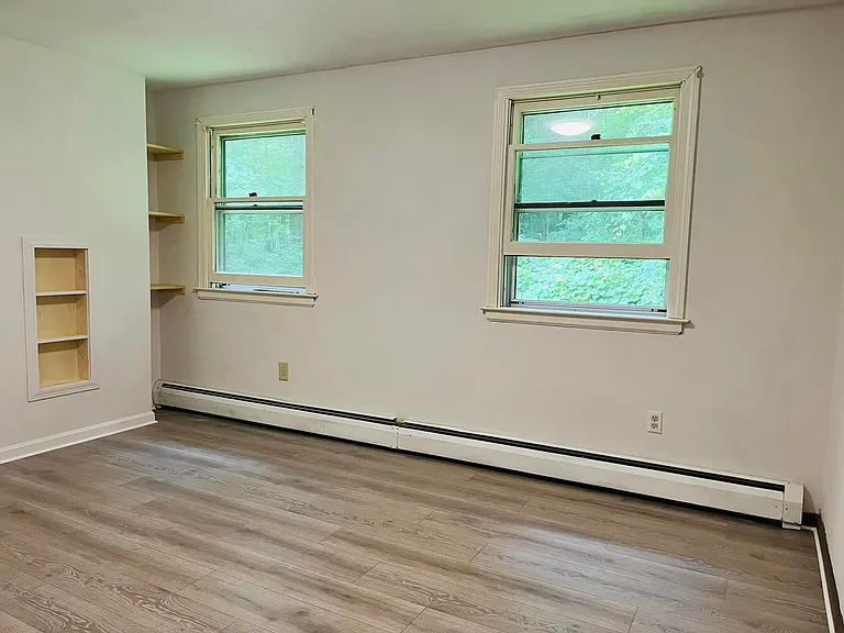 19 Old Amherst Rd #1 — Photo 5