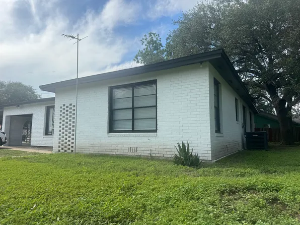 809 Loma St, Alice, TX 78332