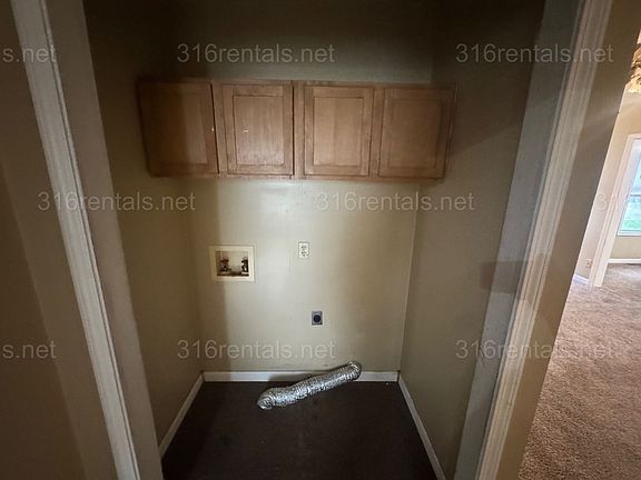 2nd image of 404 E 7th St