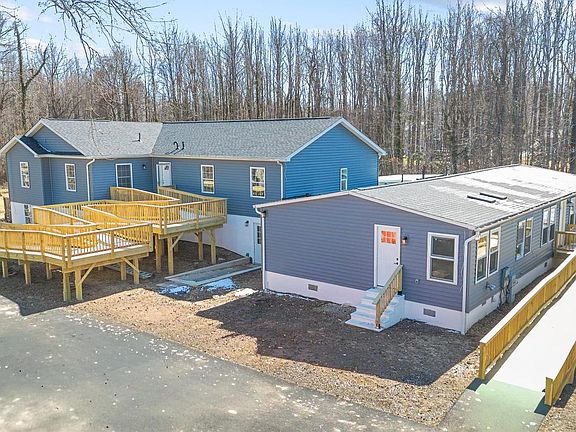 2nd image of 1349 Yorktown Rd