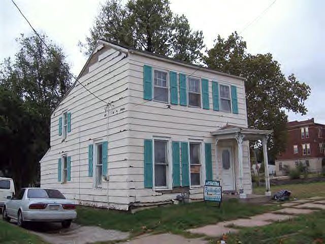 1st image of 410 Maiden Ln