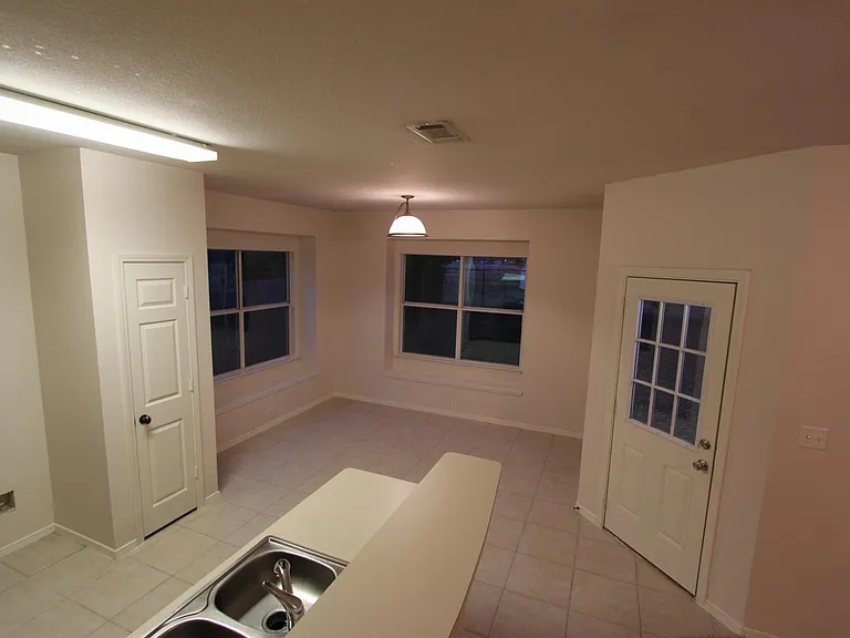 1017 Porter Pl — Photo 40