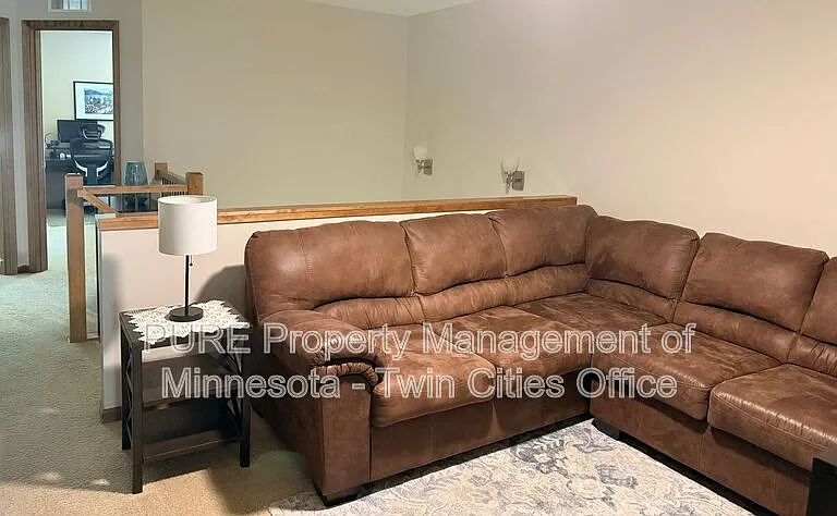 7807 Madelyn Creek Dr — Photo 5