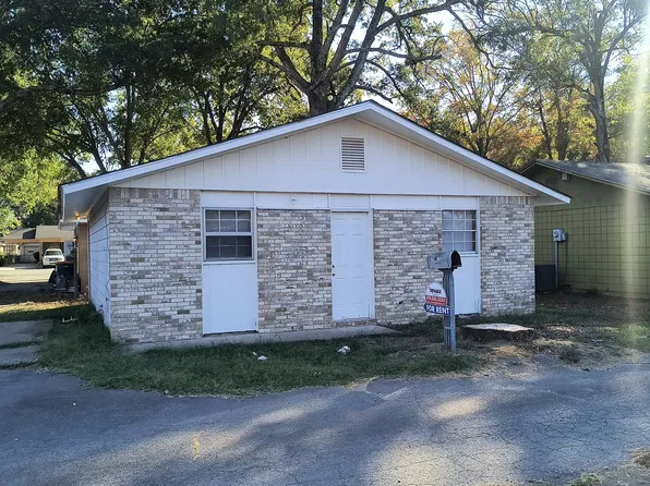 2602 W 24th Ave, Pine Bluff, AR 71603
