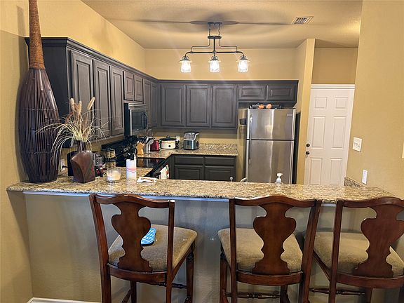 2nd image of 1203 Eagle Point