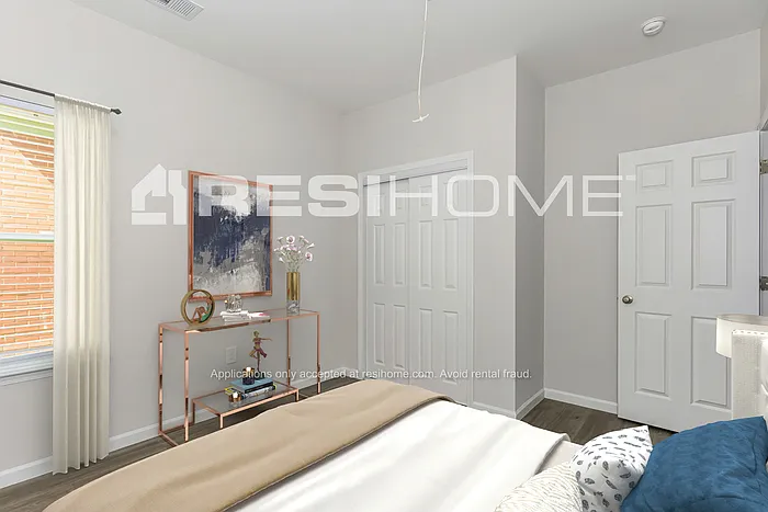 1720 Taylor Ave — Photo 11