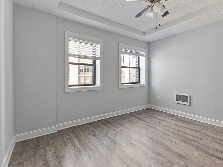 The Legacy HB at Clarendon Park — Photo 5