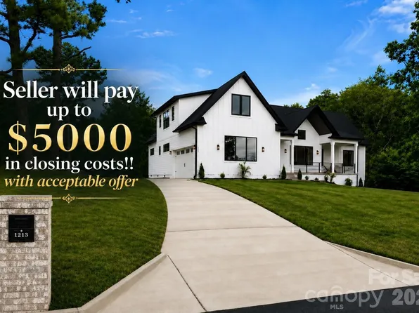 1213 Rosa Dr, Monroe, NC 28112